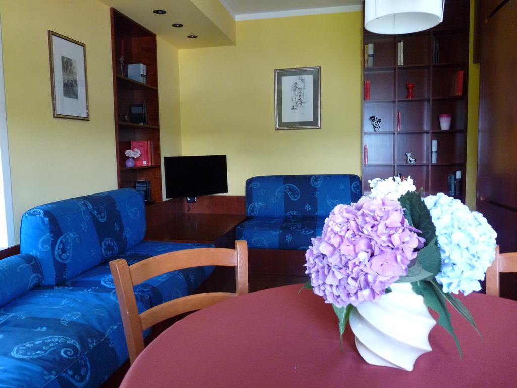 Apartment Lido Gozzano Quarto foto